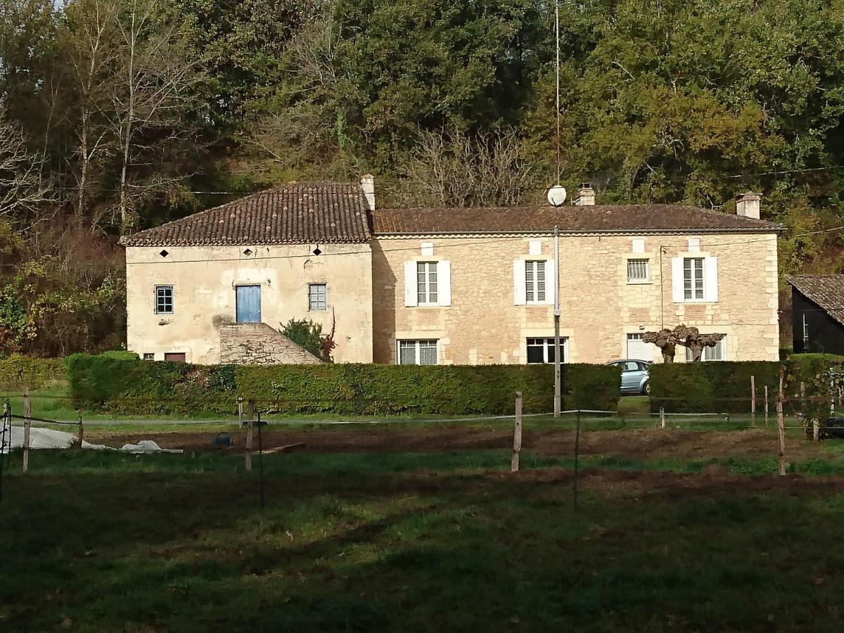 Aux Vieux Fours Acomodação com café da manhã Noaillac Exterior foto